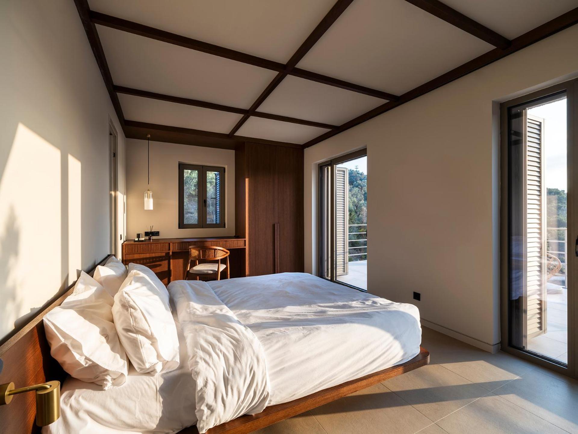 Amphitheatro Boutique Hotel Katomerion Bagian luar foto